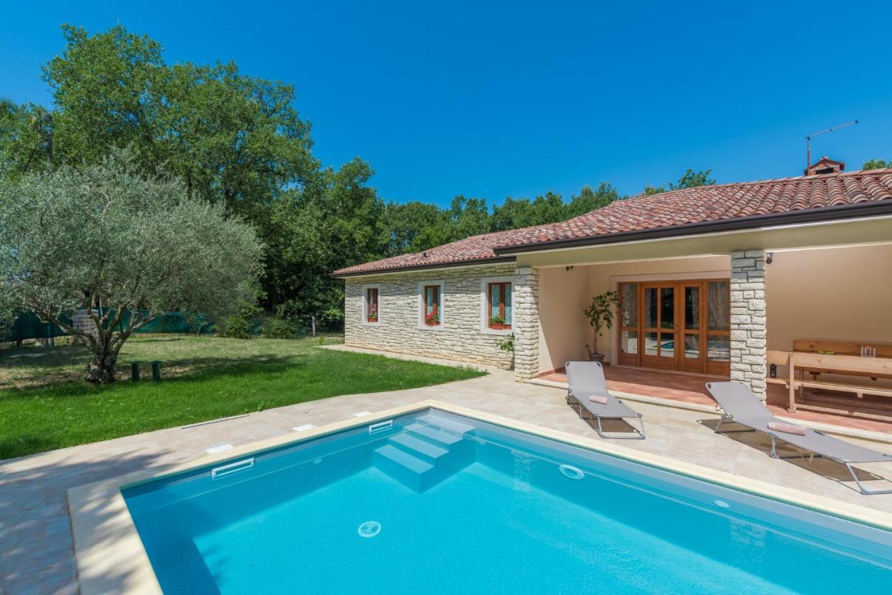 Villa Mirabella Умаг Экстерьер фото