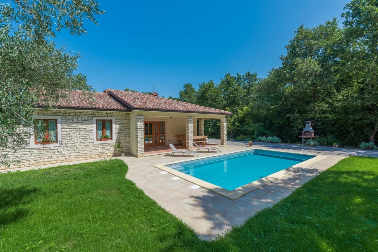 Villa Mirabella Умаг Экстерьер фото